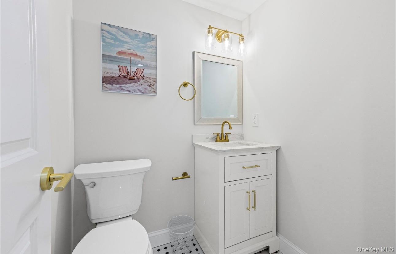 54 Hayground Road Water Mill, NY 11976 - Photo 14 of 26