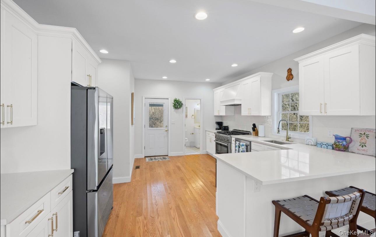 54 Hayground Road Water Mill, NY 11976 - Photo 8 of 26