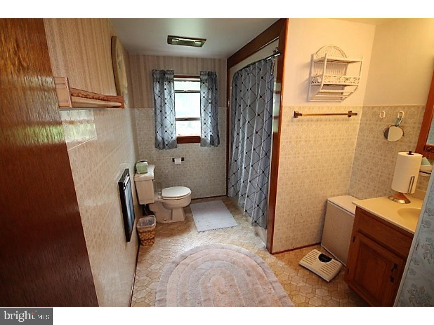 3142 Longacre Road Eagleville, PA 19403 - Photo 16 of 24 Bathroom