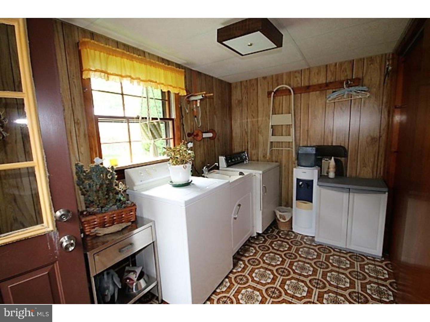 3142 Longacre Road Eagleville, PA 19403 - Photo 10 of 24 Laundry Room
