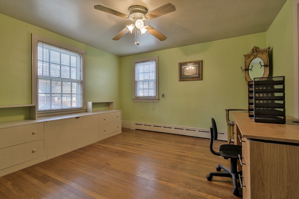 53 Fletcher Road Bedford, MA 01730 - Photo 14 of 23 Gallery Image 14