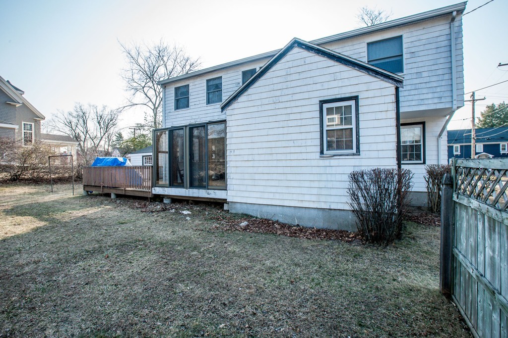 53 Fletcher Road Bedford, MA 01730 - Photo 21 of 23 Gallery Image 21