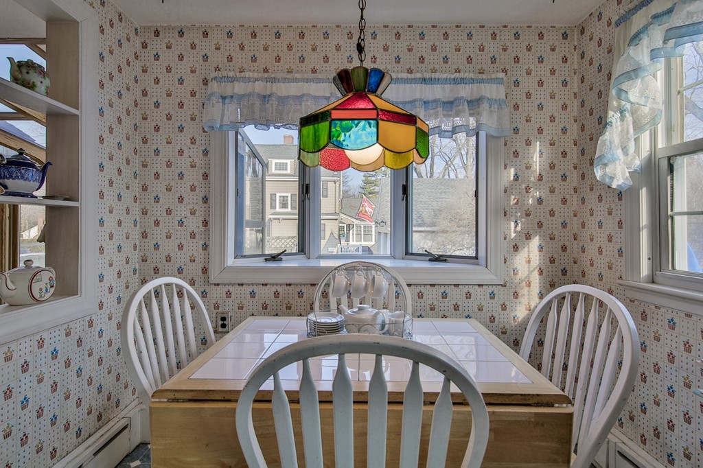 53 Fletcher Road Bedford, MA 01730 - Photo 4 of 23 Gallery Image 4