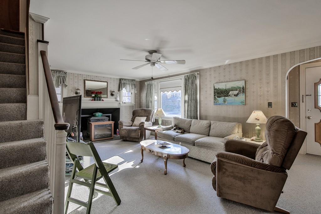 53 Fletcher Road Bedford, MA 01730 - Photo 6 of 23 Gallery Image 6