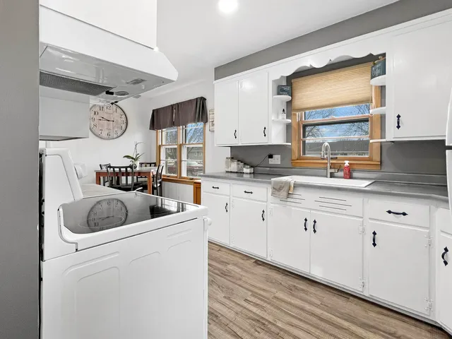 $239,900 | 937 Seymour Street, Reedsburg, WI 53959