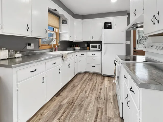 $239,900 | 937 Seymour Street, Reedsburg, WI 53959