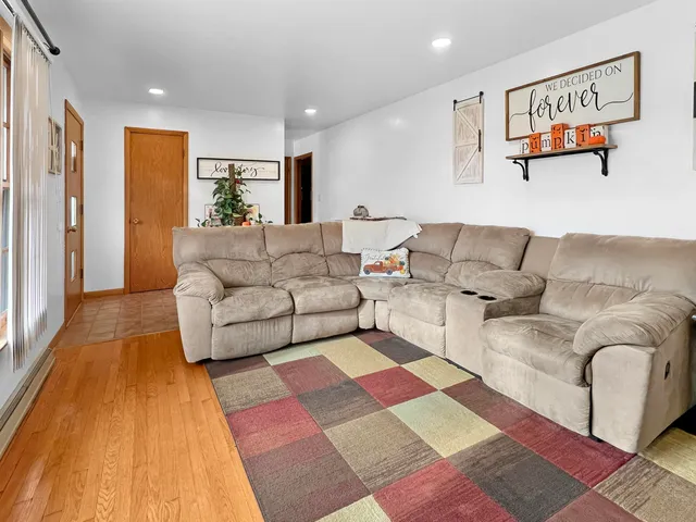 $239,900 | 937 Seymour Street, Reedsburg, WI 53959