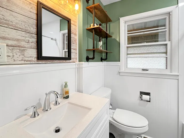 $239,900 | 937 Seymour Street, Reedsburg, WI 53959