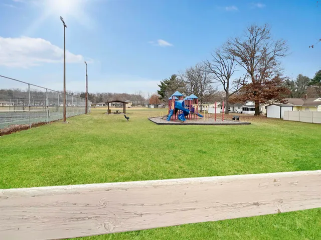 $239,900 | 937 Seymour Street, Reedsburg, WI 53959