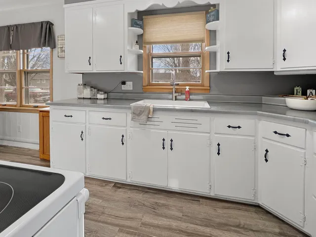 $239,900 | 937 Seymour Street, Reedsburg, WI 53959