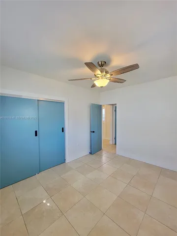 $2,100 | Golden Pines, Miami, FL 33145