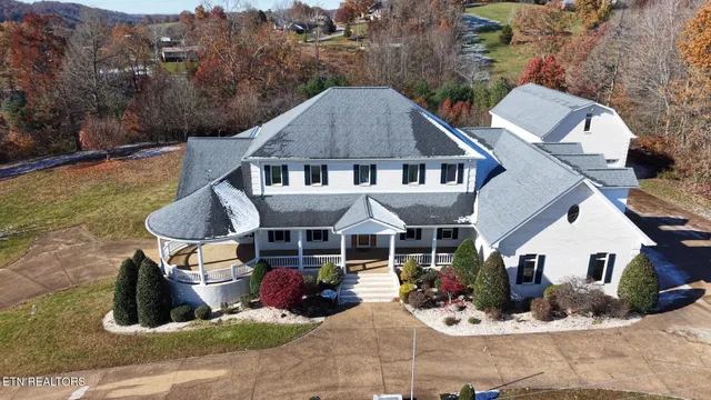 $1,825,000 | 323 Harmon Road, New Tazewell, TN 37825