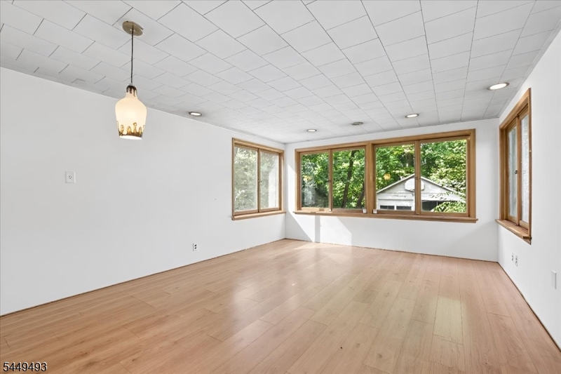 45 Undercliff Road Millburn, NJ 07041 - Photo 15 of 37 Gallery Image 15