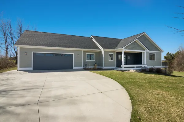 $829,900 | 15415 Orchard View Drive, Unit LOT: 13, Williamsburg, MI 49690