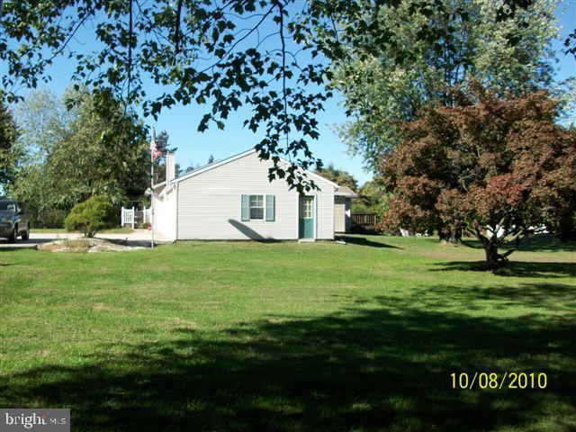 2064 South Forge Road Palmyra, PA 17078 - Photo 7 of 28 Gallery Image 7