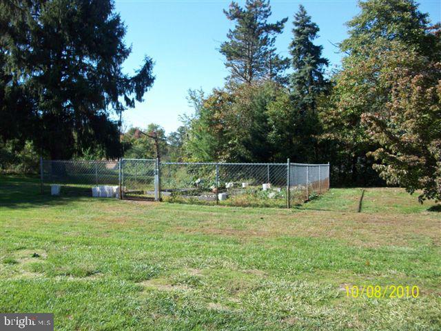 2064 South Forge Road Palmyra, PA 17078 - Photo 8 of 28 Gallery Image 8