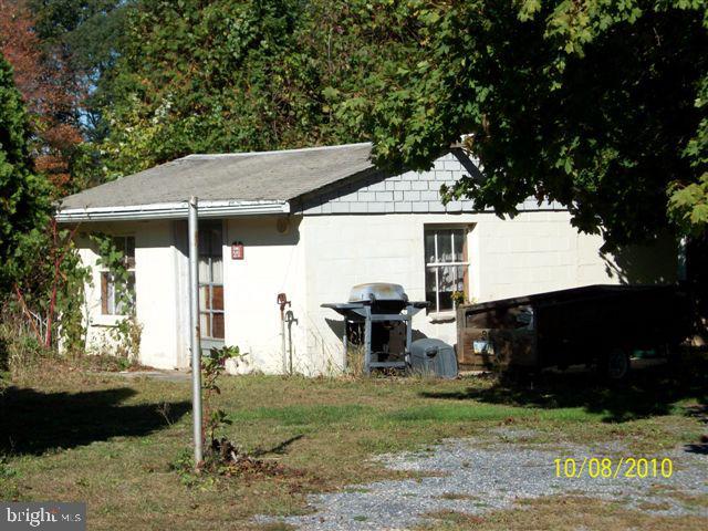 2064 South Forge Road Palmyra, PA 17078 - Photo 10 of 28 Gallery Image 10