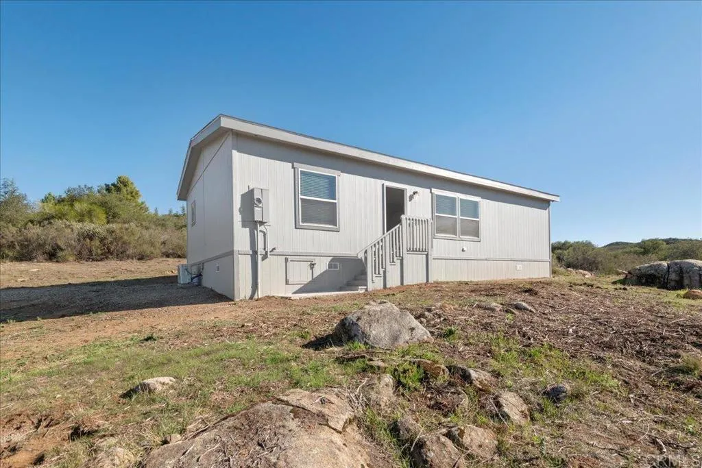 22815 Illahee Drive Alpine, CA 91901 - Photo 24 of 42