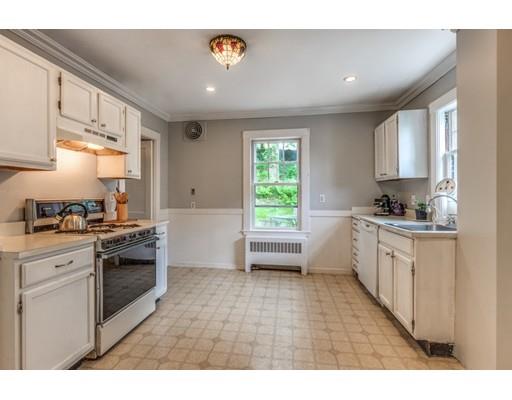 52 Orient Avenue Arlington, MA 02474 - Photo 16 of 36