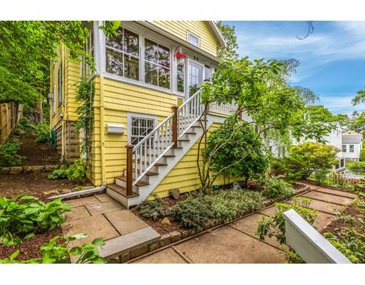 52 Orient Avenue Arlington, MA 02474 - Photo 3 of 36