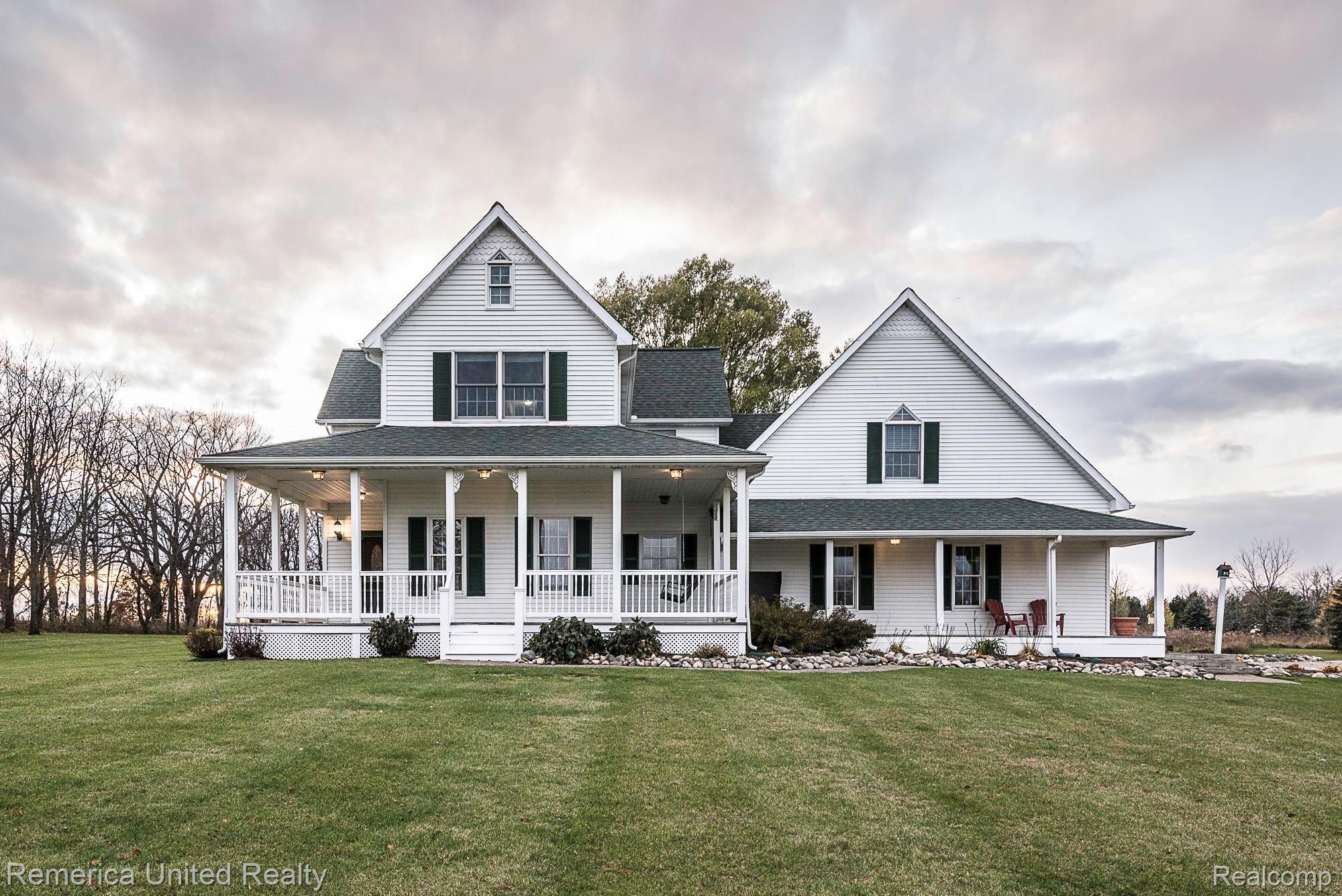 3851 Argentine Road Howell, MI 48855 - Photo 2 of 73 DSC_2.jpg
