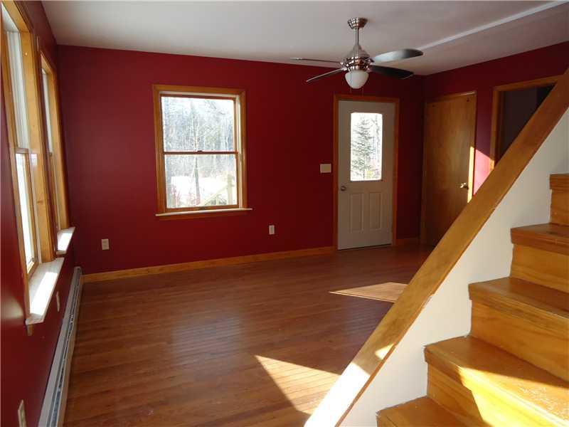 12 Morton Road Lincolnville, ME 04849 - Photo 4 of 10 Living Room.