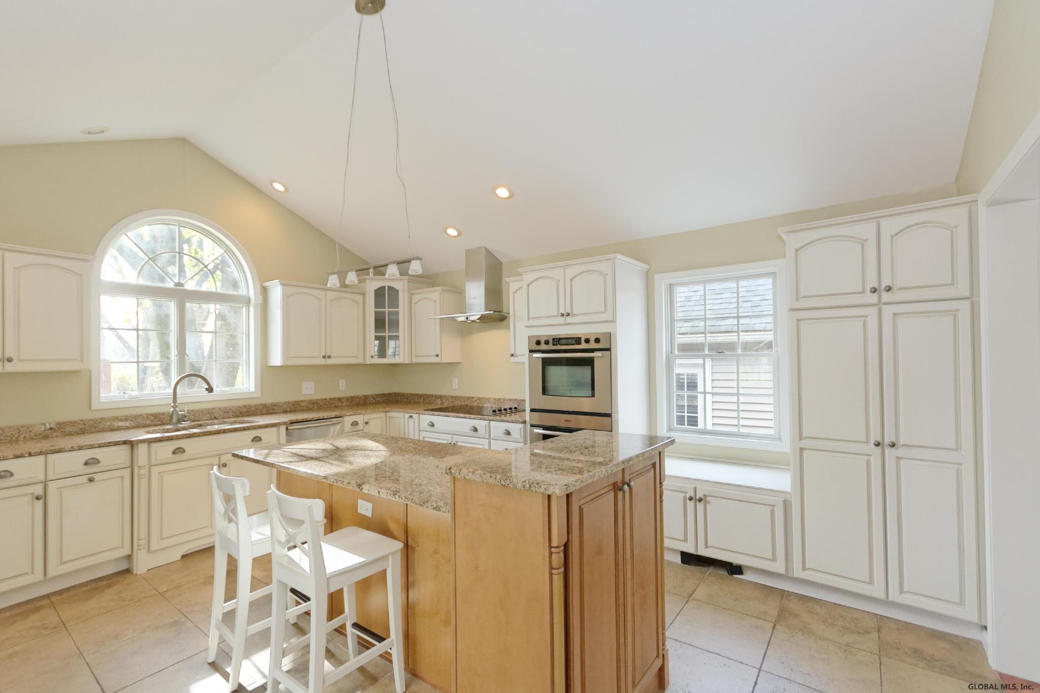 272 Osborne Road Colonie, NY 12211 - Photo 15 of 35 Photo 15