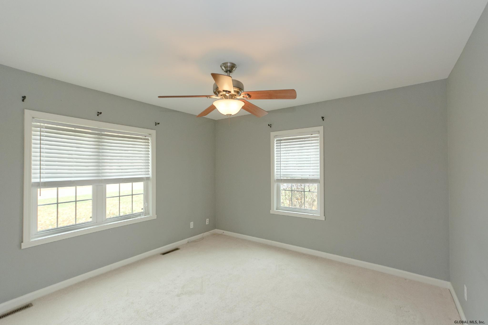 272 Osborne Road Colonie, NY 12211 - Photo 20 of 35 Photo 20