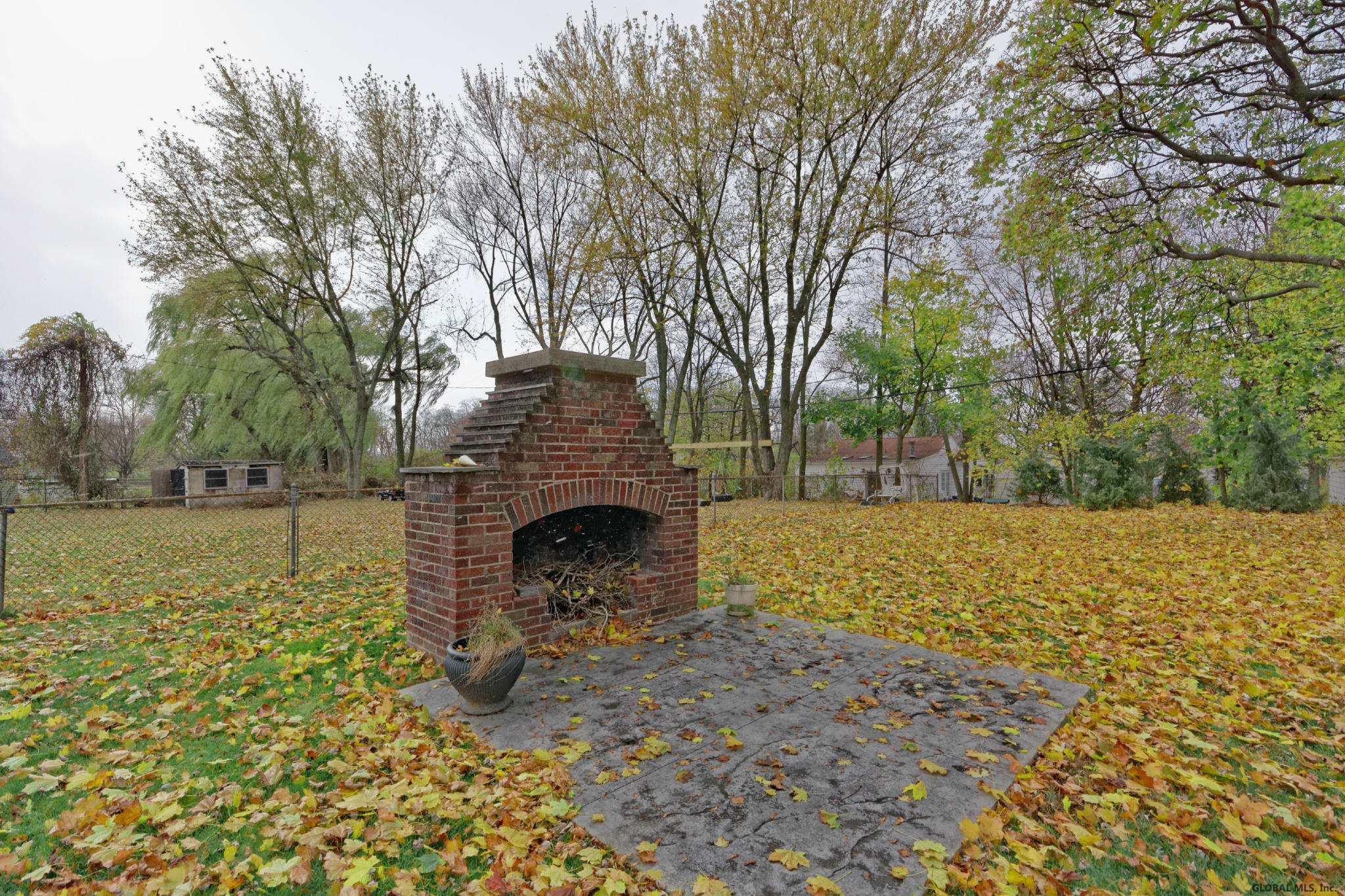 272 Osborne Road Colonie, NY 12211 - Photo 31 of 35 Photo 31
