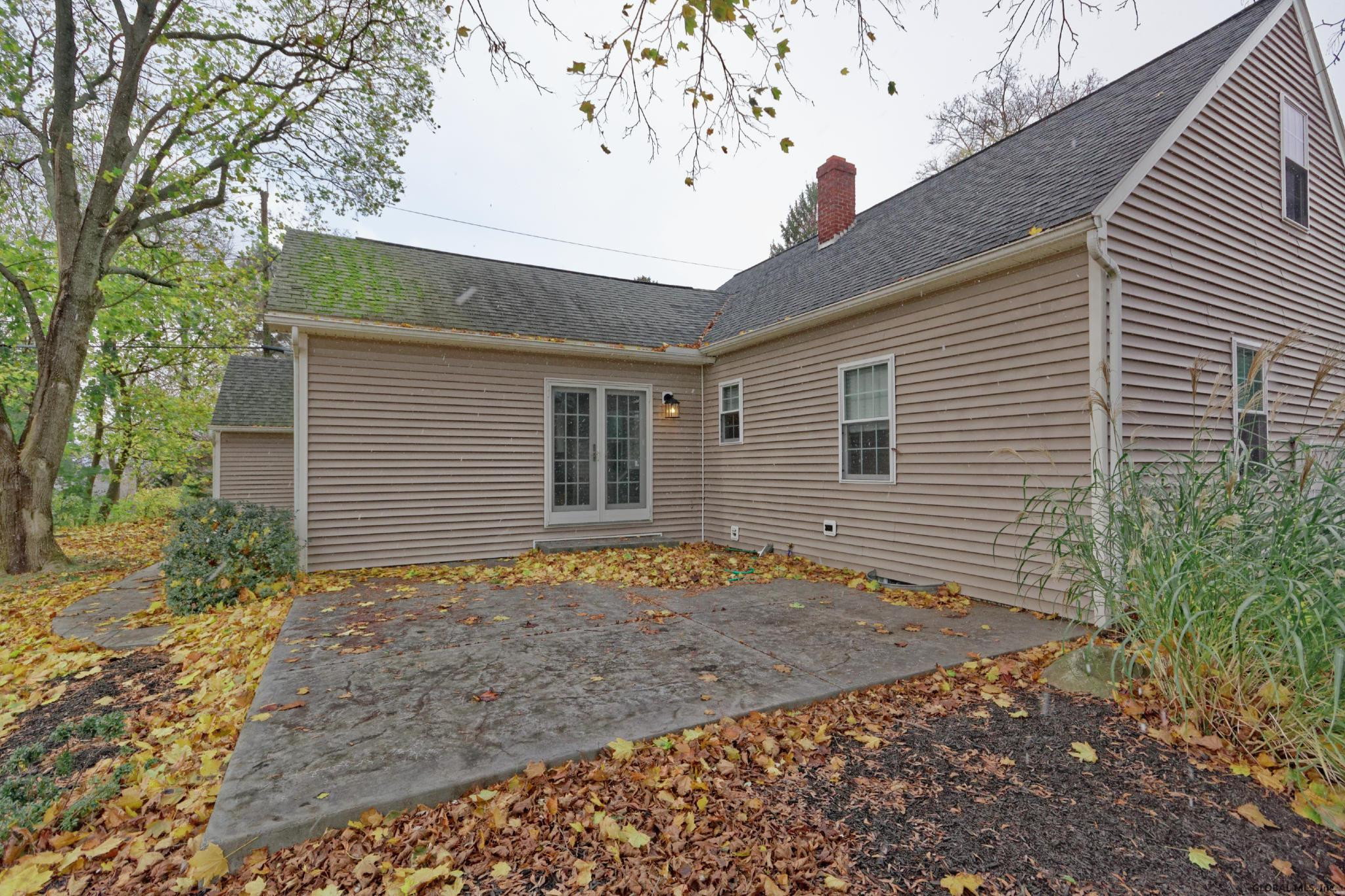 272 Osborne Road Colonie, NY 12211 - Photo 33 of 35 Photo 33