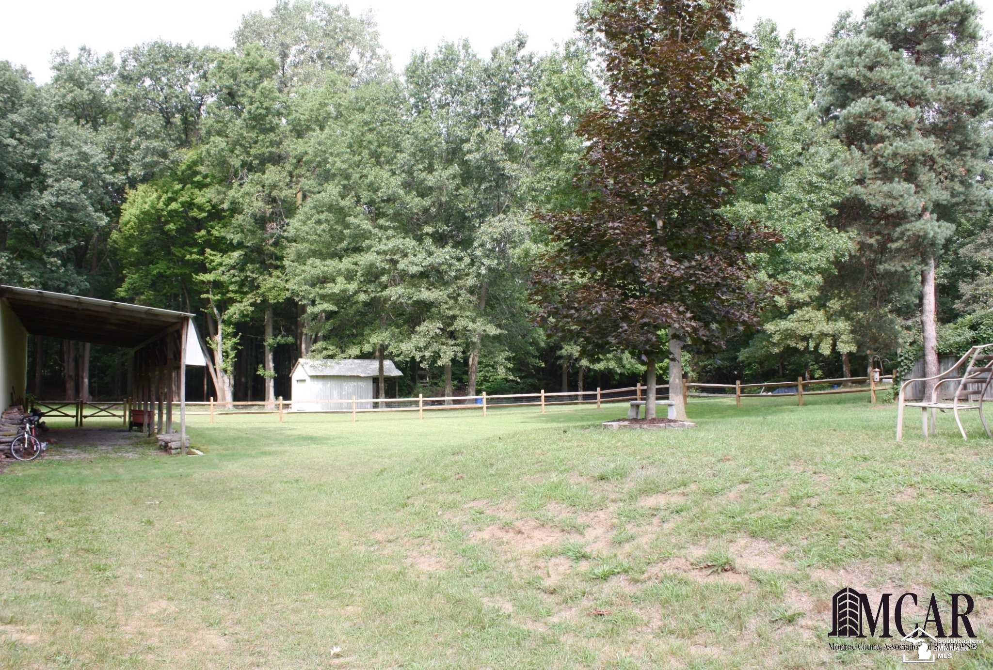 8125 Wiseman Road Lambertville, MI 48144 - Photo 23 of 27 Backyard