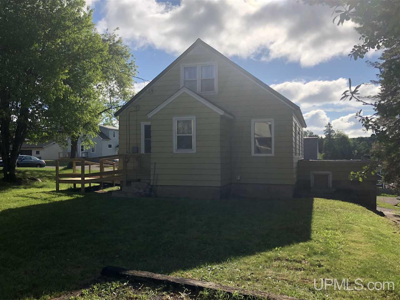 280 Gold Street Ishpeming, MI 49849 - Photo 27 of 29