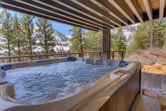 a view of a living room