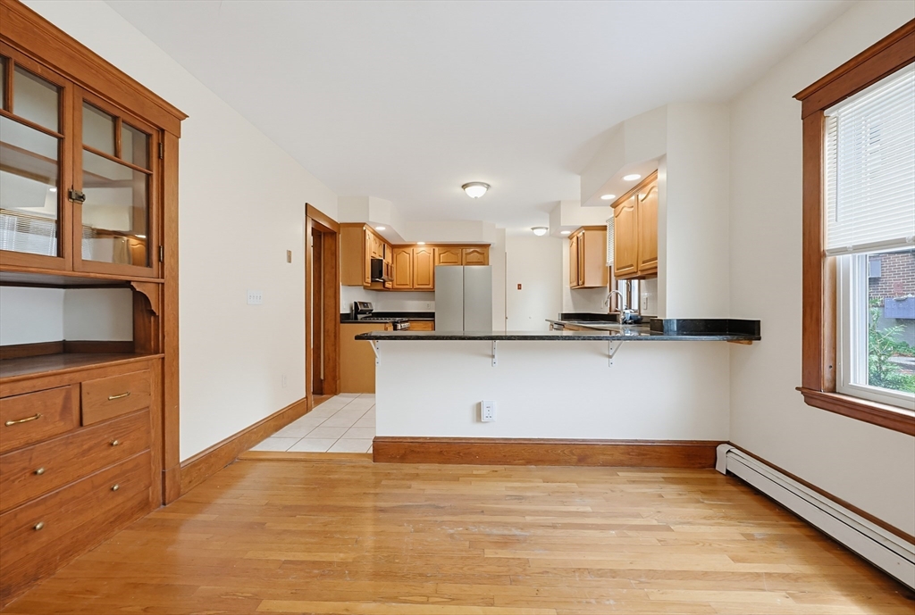 1096 Main Street, Unit 3 Waltham, MA 02453 - Photo 6 of 30