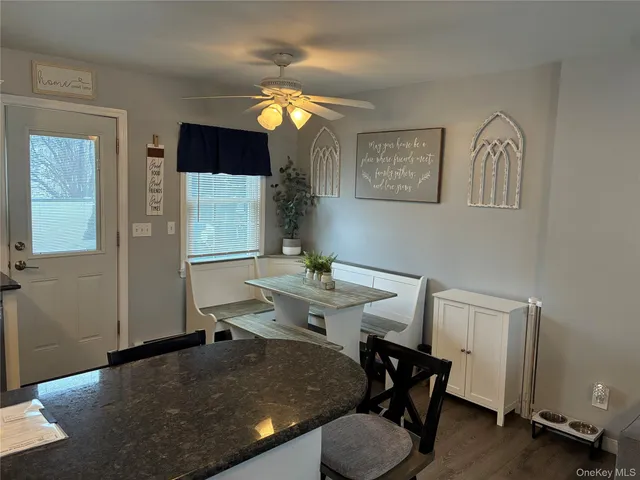 $724,999 | 34 Beach Street, West Islip, NY 11795