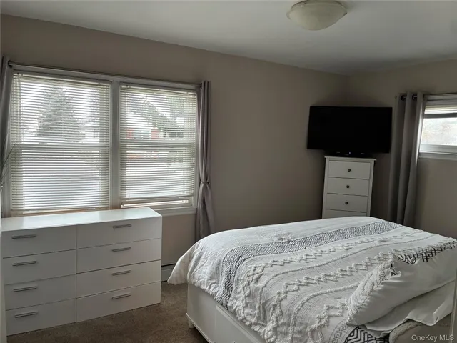 $724,999 | 34 Beach Street, West Islip, NY 11795