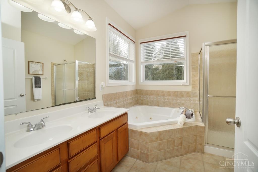 3942 Irwin Simpson Road Mason, OH 45040 - Photo 23 of 48 Gallery Image 23