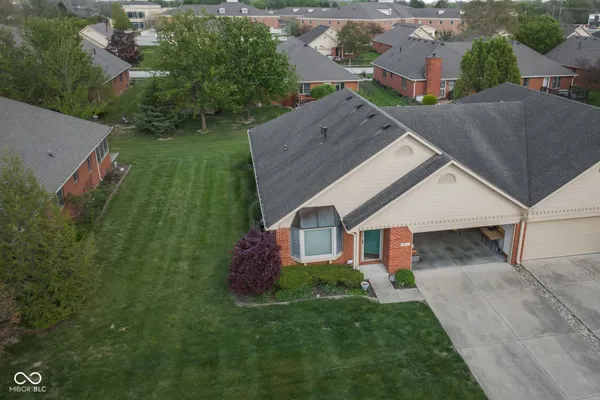 $250,000 | 2857 Colony Lake W Drive, Plainfield, IN 46168