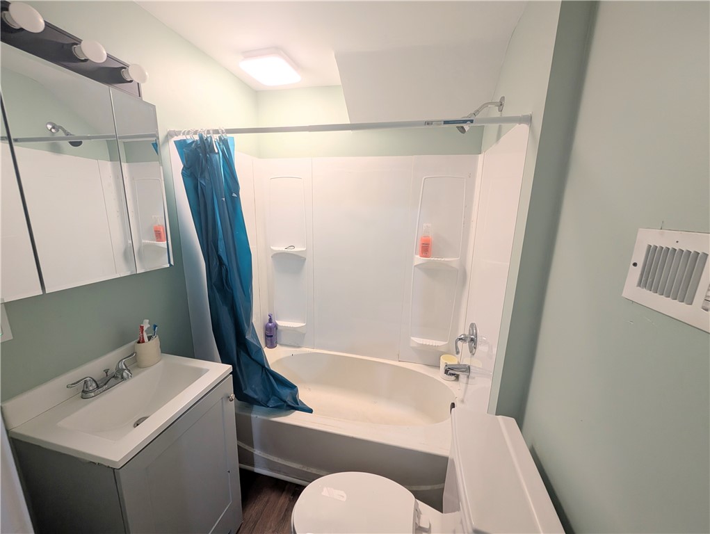 330 Lexington Avenue Rochester, NY 14613 - Photo 8 of 21