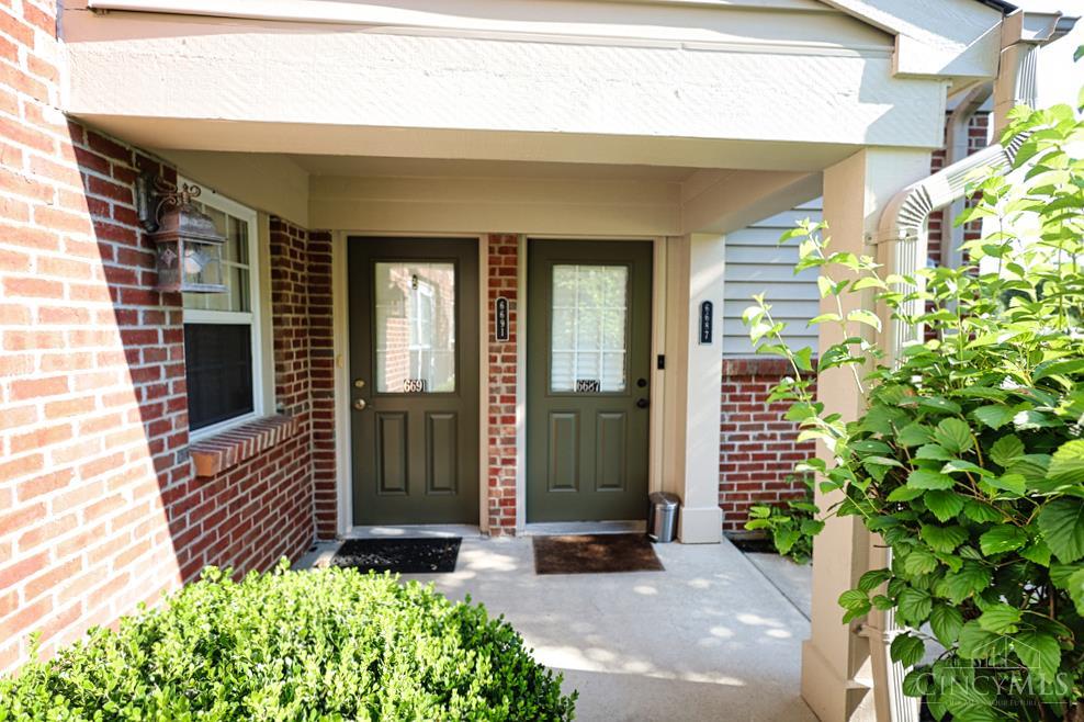 6691 Cloudscape Way Maineville, OH 45039 - Photo 2 of 33
