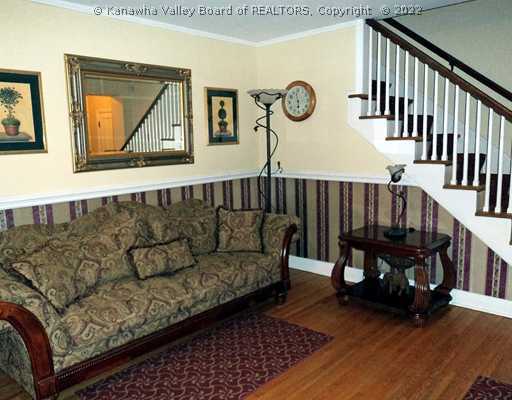 116 Hickory Road Charleston, WV 25314 - Photo 9 of 16 Living Room.