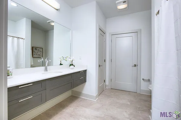 $1,600 | 516 Moore Street, Unit 302, Baton Rouge, LA 70806