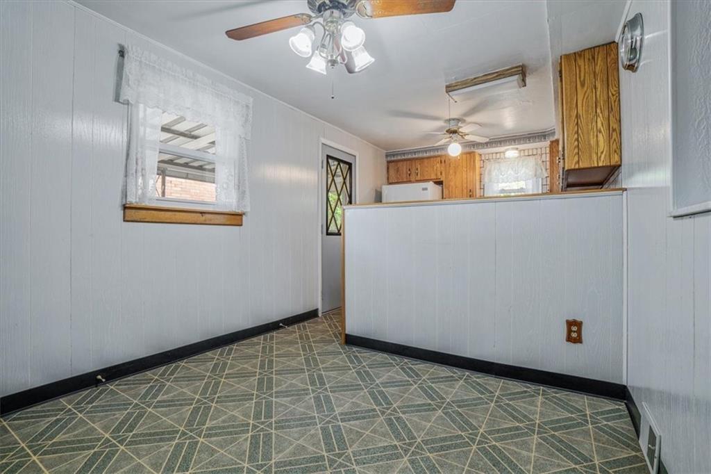 3763 Willett Road Pittsburgh, PA 15227 - Photo 8 of 41 Gallery Image 8