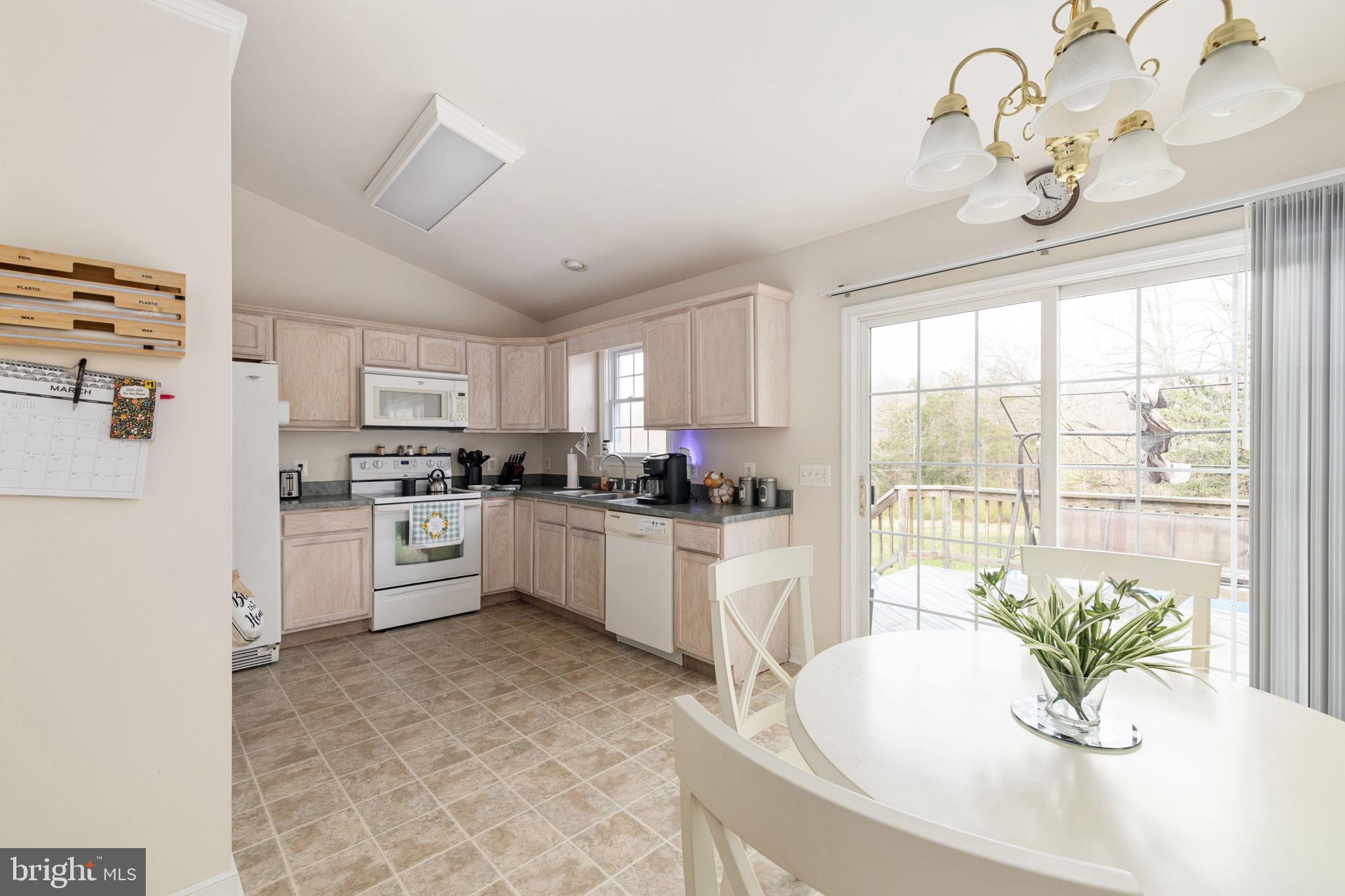 10132 Wallers Road Partlow, VA 22534 - Photo 10 of 40