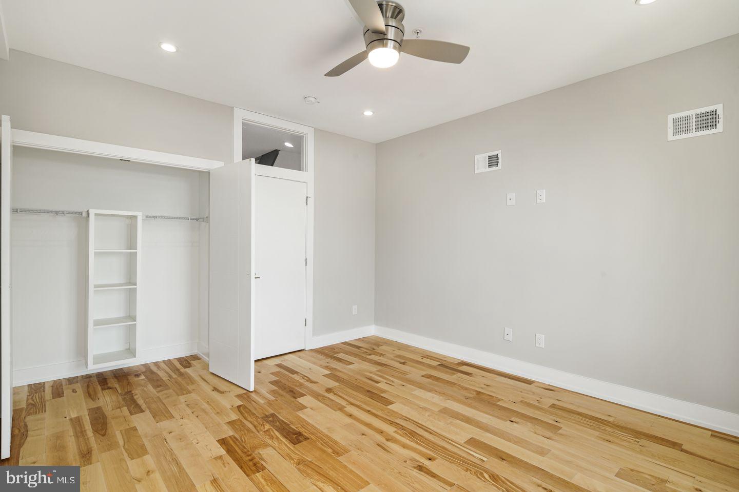 2124 Tasker Street Philadelphia, PA 19145 - Photo 14 of 35