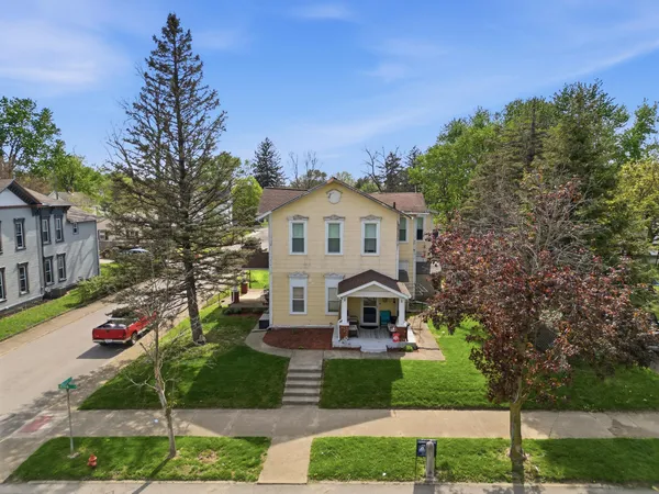 $399,900 | 155 North Main Street, London, OH 43140