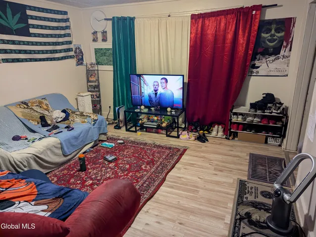 $155,000 | 636 Clinton Avenue, Albany, NY 12206