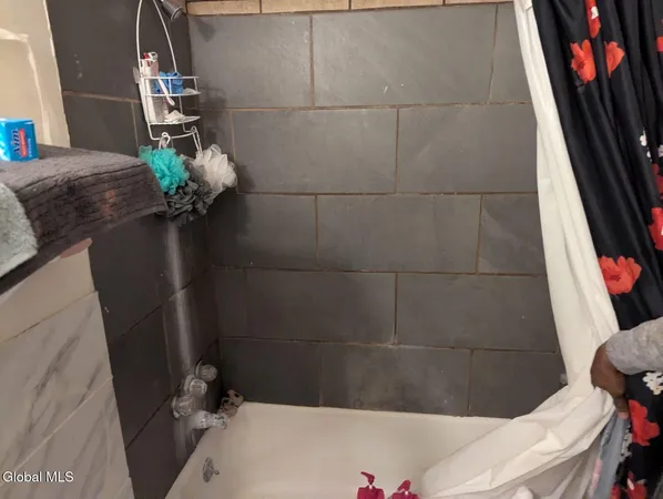 $155,000 | 636 Clinton Avenue, Albany, NY 12206