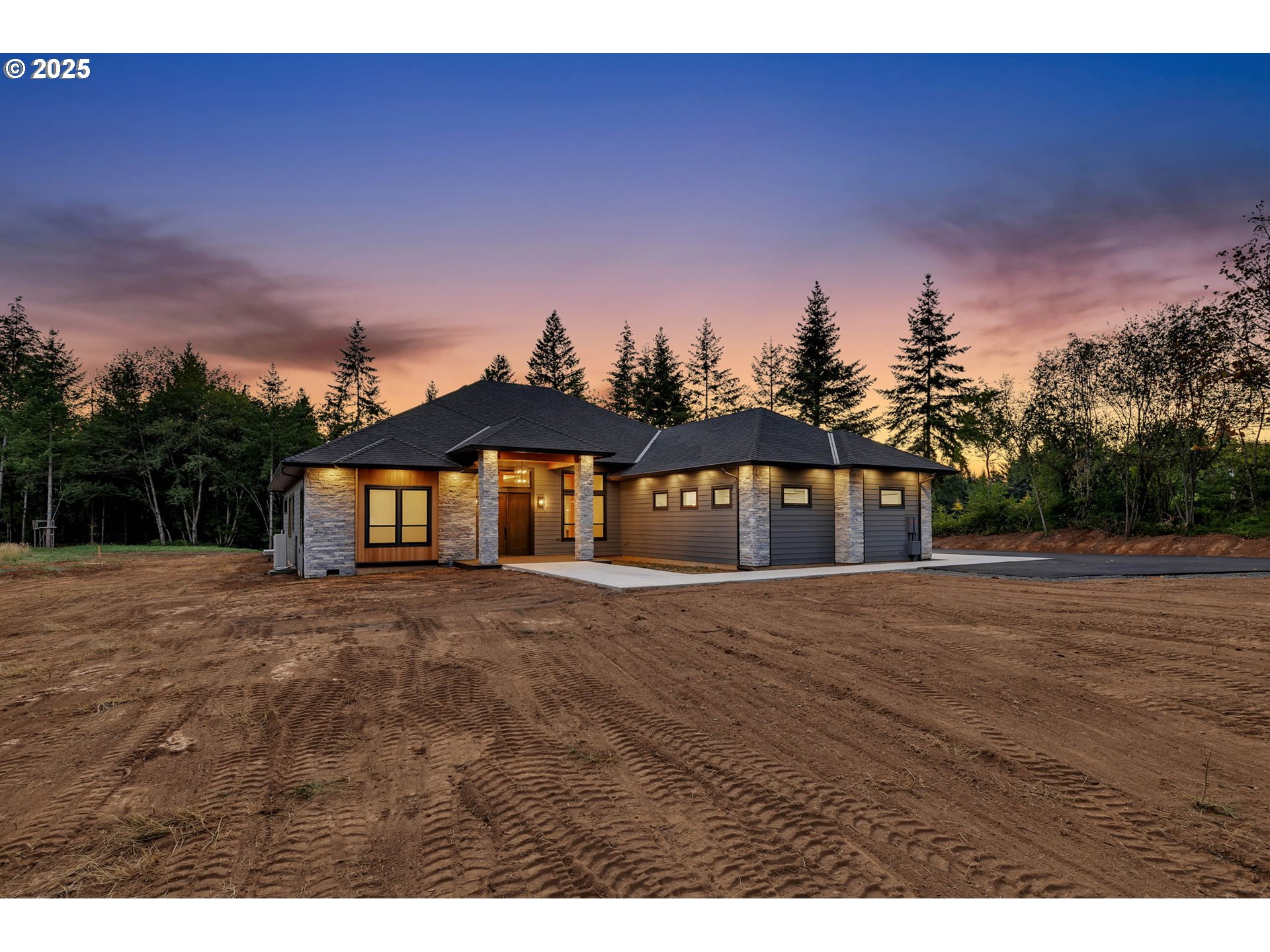 19005 Northeast 139th Street Brush Prairie, WA 98606 - Photo 1 of 48