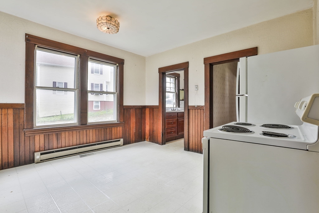 311 Water Street Clinton, MA 01510 - Photo 15 of 36